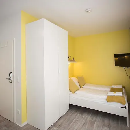 Zentral Gelegene, Helle Studio Apartments Nuremberg Exterior photo